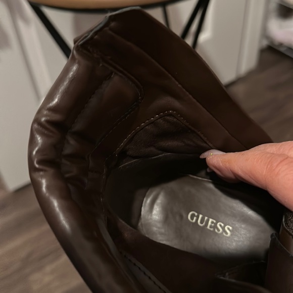 🪧 Stunning, Guess Platform Combat Ankle Booties, EUC - Picture 15 of 16